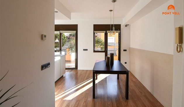 Foto 2 de Pis en venda a Bisbal d´Empordà, La de 3 habitacions amb terrassa i calefacció