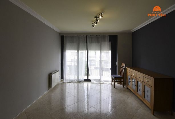 Foto 1 de Pis en venda a Bisbal d´Empordà, La de 3 habitacions amb balcó i aire acondicionat