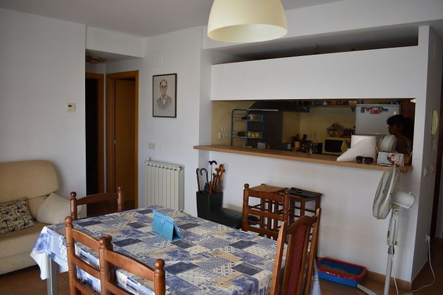 Foto 2 de Pis en venda a Bisbal d´Empordà, La de 2 habitacions amb terrassa i calefacció