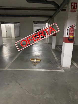 Foto 2 de Garatge en venda a V Centenario-Piletas-Capuchinos de 10 m²