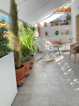 Foto 1 de Àtic en venda a V Centenario-Piletas-Capuchinos de 2 habitacions amb terrassa i garatge