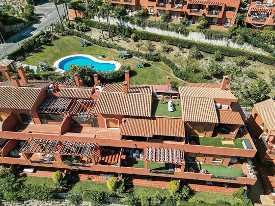 Foto 2 de Àtic en venda a Estepona Oeste - Valle Romano - Bahía Dorada de 5 habitacions amb terrassa i piscina