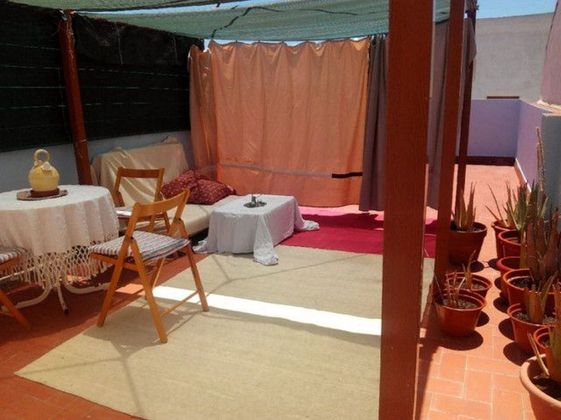 Foto 1 de Àtic en venda a calle Las Viñas de 2 habitacions amb terrassa i garatge