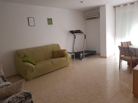 Foto 2 de Piso en venta en Ceutí de 3 habitaciones con garaje y calefacción