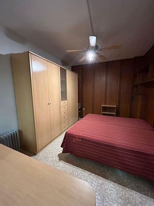 Foto 2 de Piso en venta en Camino de Ronda - Rosaleda de 1 habitación con ascensor