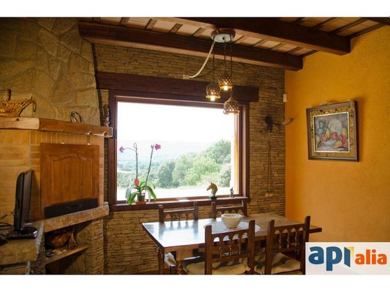 Foto 2 de Casa rural en venda a calle Diseminados de 5 habitacions amb garatge i jardí