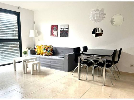 Foto 1 de Dúplex en venda a calle Bv de 3 habitacions amb terrassa i calefacció