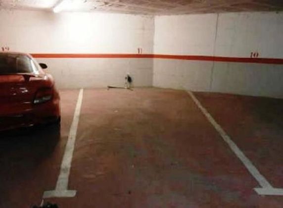 Foto 2 de Venta de garaje en Ponent - Barri de França de 22 m²