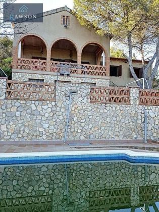 Foto 1 de Casa en venda a Mas Trader-Corral D’En Tort-Corral D’En Cona de 4 habitacions amb terrassa i piscina