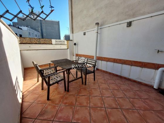 Foto 1 de Casa en venda a La Geltrú de 4 habitacions amb terrassa i balcó