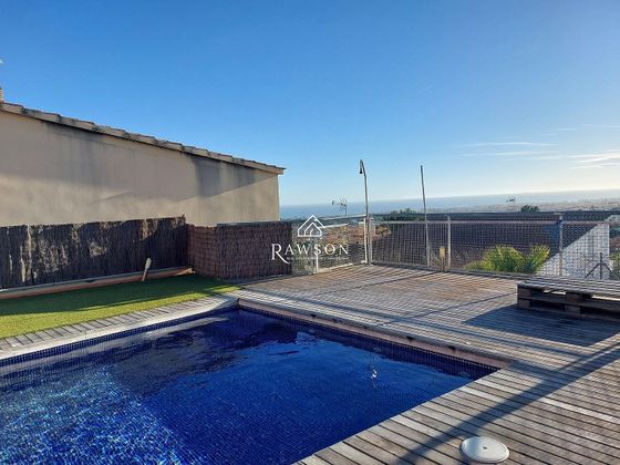 Foto 2 de Casa en venda a La Collada - Sis Camins - Fondo Somella - Santa Maria de 5 habitacions amb terrassa i piscina