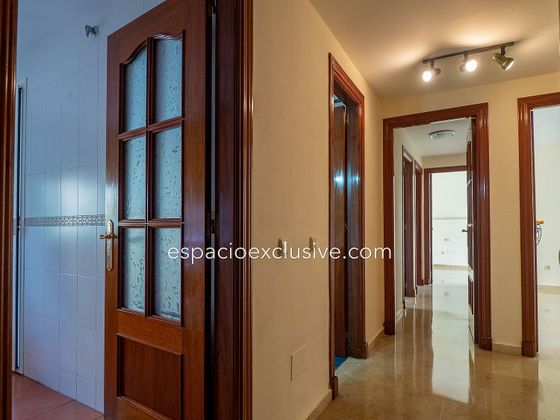 Foto 2 de Alquiler de piso en avenida Antonio Machado de 3 habitaciones con terraza y piscina