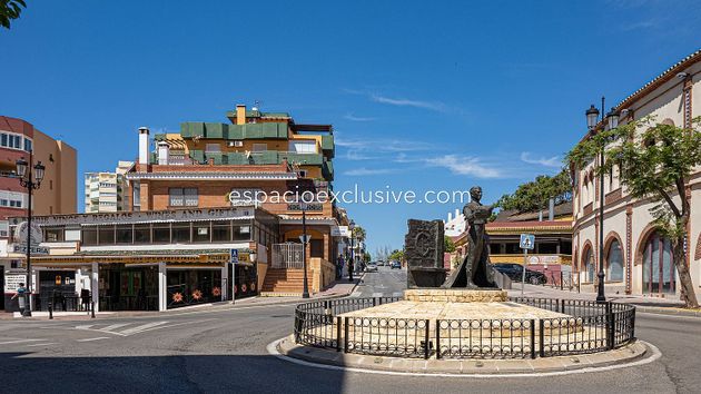 Foto 1 de Venta de local en calle Molino de Viento con terraza