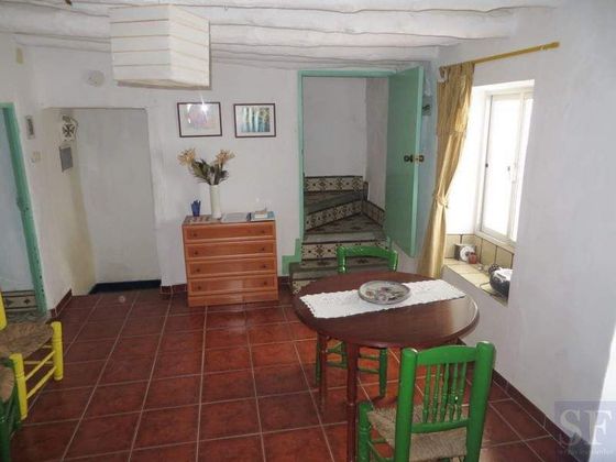 Foto 2 de Casa adossada en venda a Canillas de Albaida de 3 habitacions amb terrassa i balcó