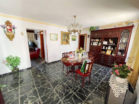 Foto 2 de Casa adossada en venda a Canillas de Albaida de 4 habitacions amb terrassa i garatge