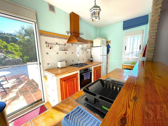 Foto 1 de Casa adossada en venda a Canillas de Albaida de 3 habitacions amb terrassa i piscina