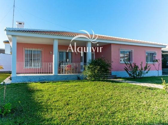 Foto 1 de Casa en venda a Matalascañas de 4 habitacions amb terrassa i piscina