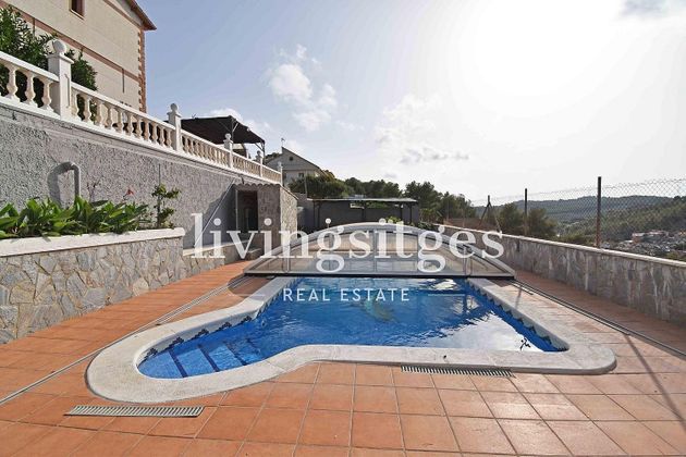 Foto 1 de Piso en venta en Costa Cunit - Els Jardins - Els  Rosers de 4 habitaciones con terraza y piscina
