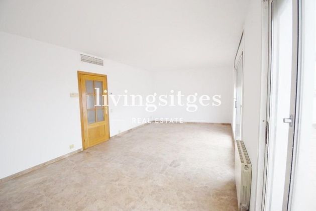 Foto 2 de Piso en venta en Vallpineda - Santa Bàrbara de 2 habitaciones con terraza y calefacción