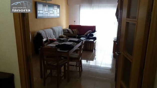 Foto 2 de Venta de piso en Carretas - Huerta de Marzo - La Pajarita de 4 habitaciones con garaje y balcón