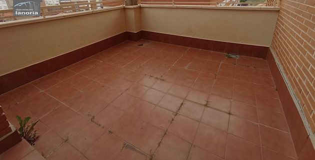 Foto 2 de Pis en venda a Pedro Lamata - San Pedro Mortero de 3 habitacions amb terrassa i garatge