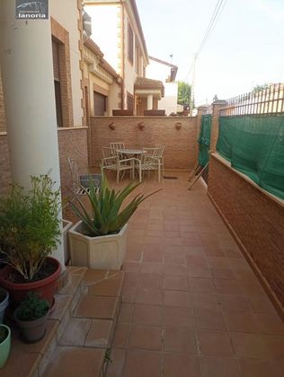 Foto 1 de Venta de casa en Pozo Cañada de 4 habitaciones con garaje y jardín