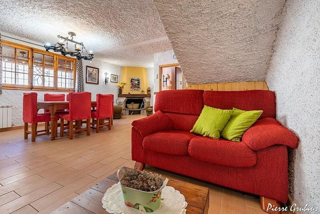 Foto 1 de Casa en venda a Gratallops de 6 habitacions amb terrassa i garatge