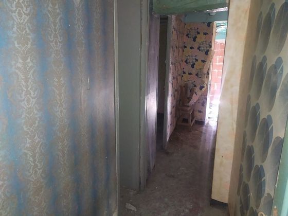 Foto 2 de Venta de casa adosada en Riba-Roja d´Ebre de 4 habitaciones con garaje