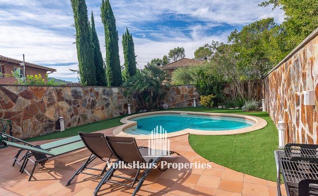 Foto 1 de Xalet en venda a Valldoreix de 4 habitacions amb terrassa i piscina