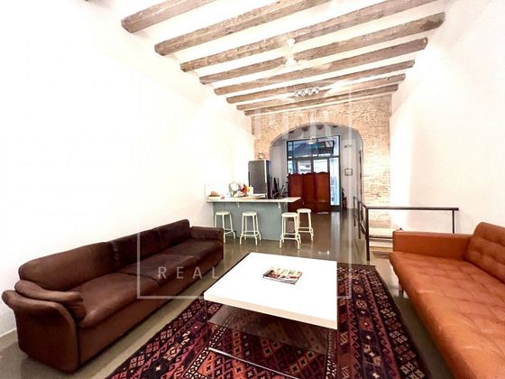 Foto 2 de Pis en venda a El Gòtic de 1 habitació amb terrassa i mobles
