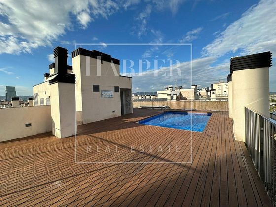Foto 1 de Piso en venta en Diagonal Mar i el Front Marítim del Poblenou de 2 habitaciones con terraza y piscina