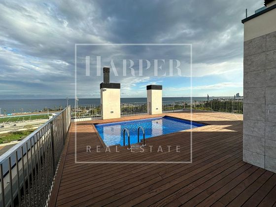 Foto 2 de Pis en venda a Diagonal Mar i el Front Marítim del Poblenou de 2 habitacions amb terrassa i piscina