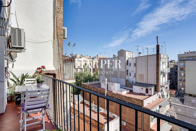Foto 2 de Venta de piso en La Sagrada Família de 1 habitación con balcón y aire acondicionado