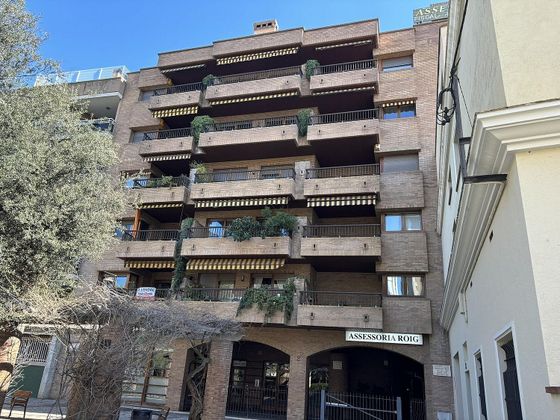 Foto 1 de Pis en venda a calle Jardí Enric Morera de 4 habitacions amb terrassa i garatge