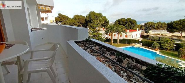 Foto 2 de Pis en venda a Alcossebre de 3 habitacions amb terrassa i piscina