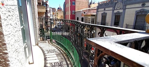 Foto 2 de Venta de piso en Torreblanca de 3 habitaciones con terraza y balcón