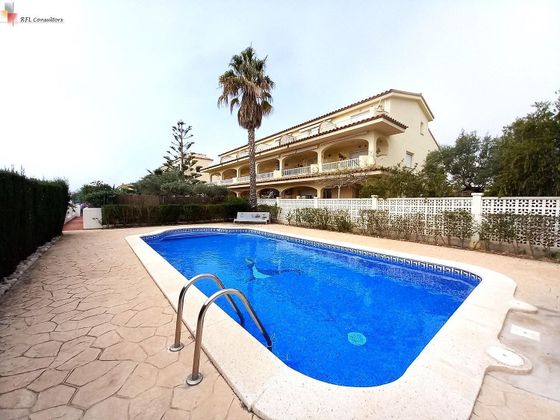 Foto 2 de Dúplex en venta en Ampolla, l´ de 3 habitaciones con terraza y piscina