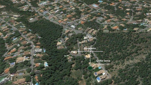Foto 1 de Venta de terreno en calle Rio Senia de 874 m²