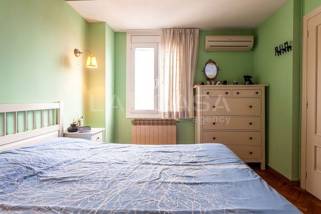 Foto 2 de Àtic en venda a Centre - Hospitalet de Llobregat, L´ de 3 habitacions amb terrassa i balcó