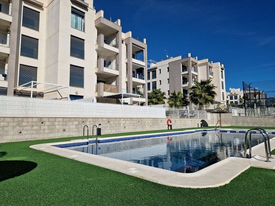 Foto 1 de Pis en venda a calle La Revoltosa de 2 habitacions amb terrassa i piscina