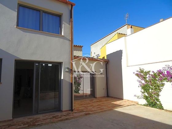 Foto 1 de Venta de chalet en Vila de Palafrugell - Llofriu - Barceloneta de 4 habitaciones con terraza y piscina