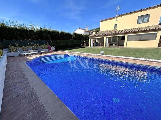 Foto 2 de Xalet en venda a Residencial Begur - Esclanyà de 6 habitacions amb terrassa i piscina