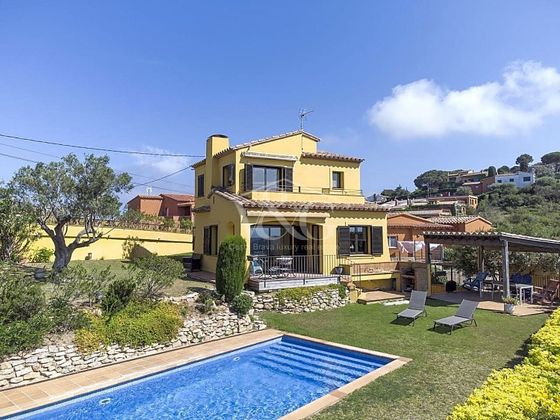 Foto 1 de Chalet en venta en Sa Riera - Sa Fontansa de 3 habitaciones con terraza y piscina