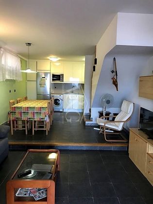 Foto 2 de Venta de piso en Begur de 2 habitaciones con terraza y piscina