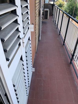 Foto 1 de Pis en venda a Sagrada Familia de 4 habitacions amb balcó i calefacció