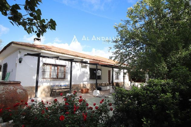 Foto 1 de Casa en venda a Nuevo Aranjuez de 5 habitacions amb balcó i aire acondicionat