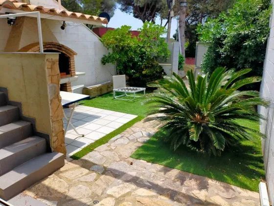 Foto 2 de Casa en venta en Els Pins - Politur de 3 habitaciones con piscina y jardín