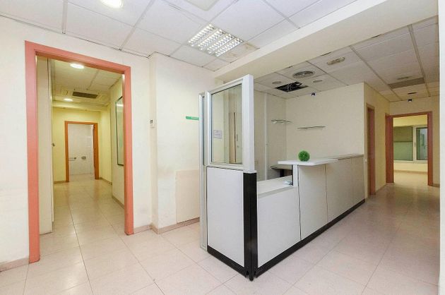 Foto 2 de Local en lloguer a Centre - Hospitalet de Llobregat, L´ de 221 m²