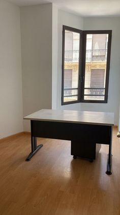 Foto 1 de Oficina en lloguer a Sant Francesc de 44 m²