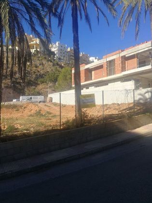 Foto 2 de Venta de terreno en urbanización Cap Blanc de 500 m²